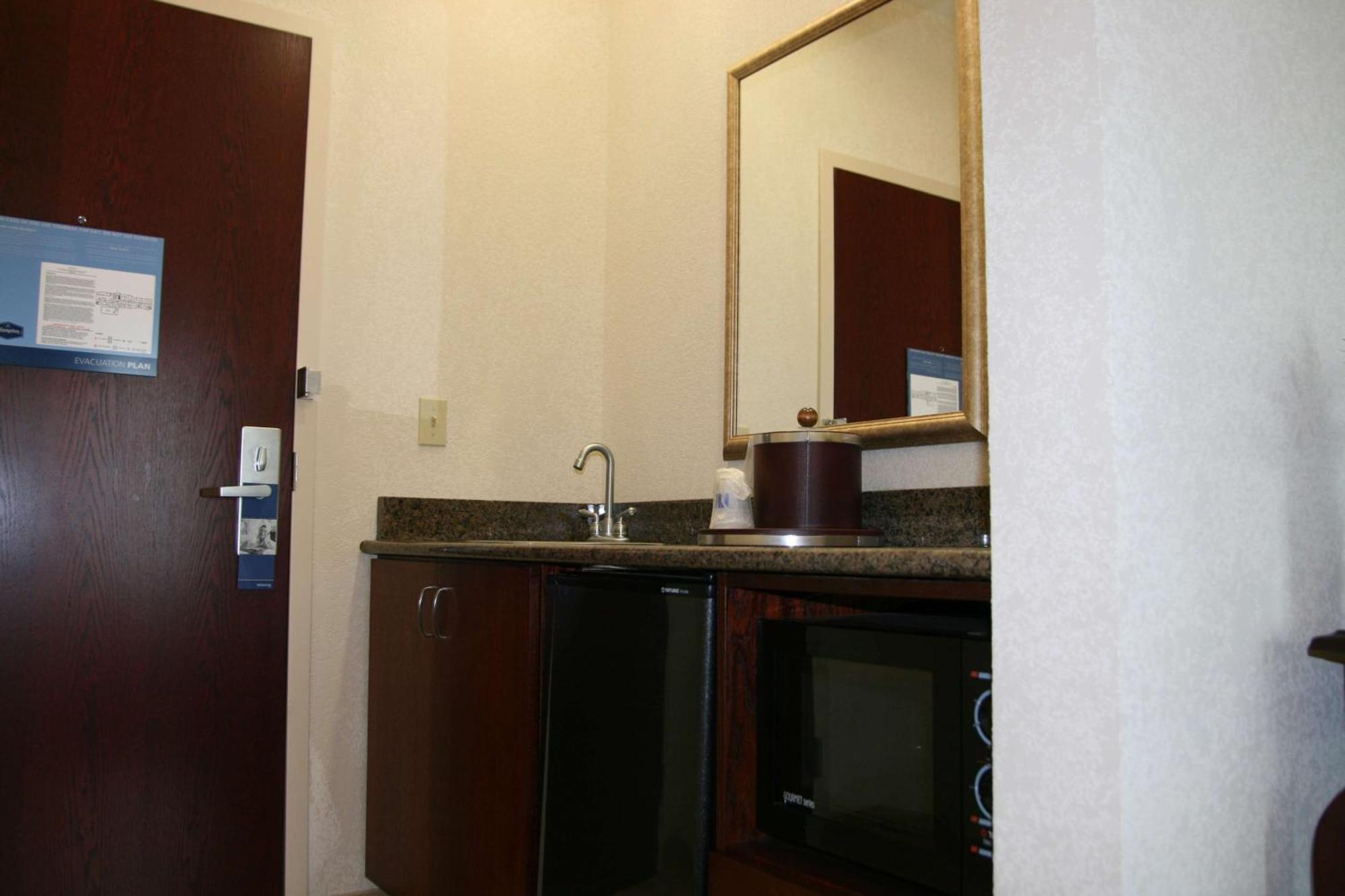 Hampton Inn&Suites Cleveland-Mentor Exterior foto