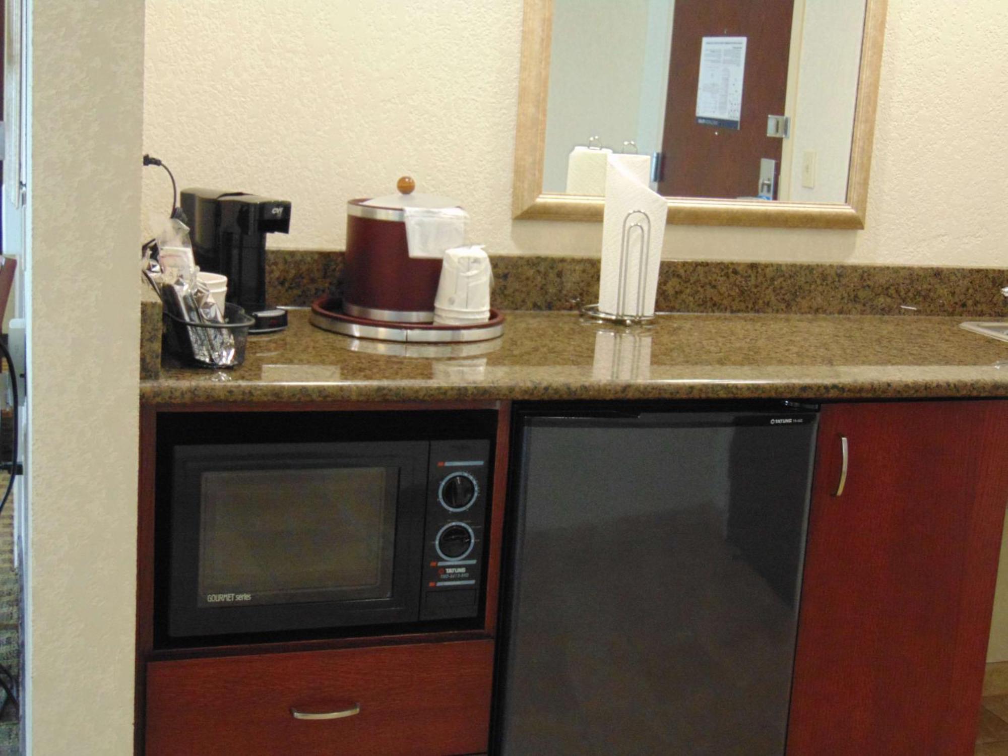 Hampton Inn&Suites Cleveland-Mentor Exterior foto